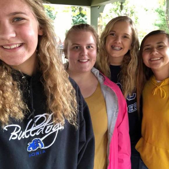 Meet your Posher, Erica - Picture 1 of 1